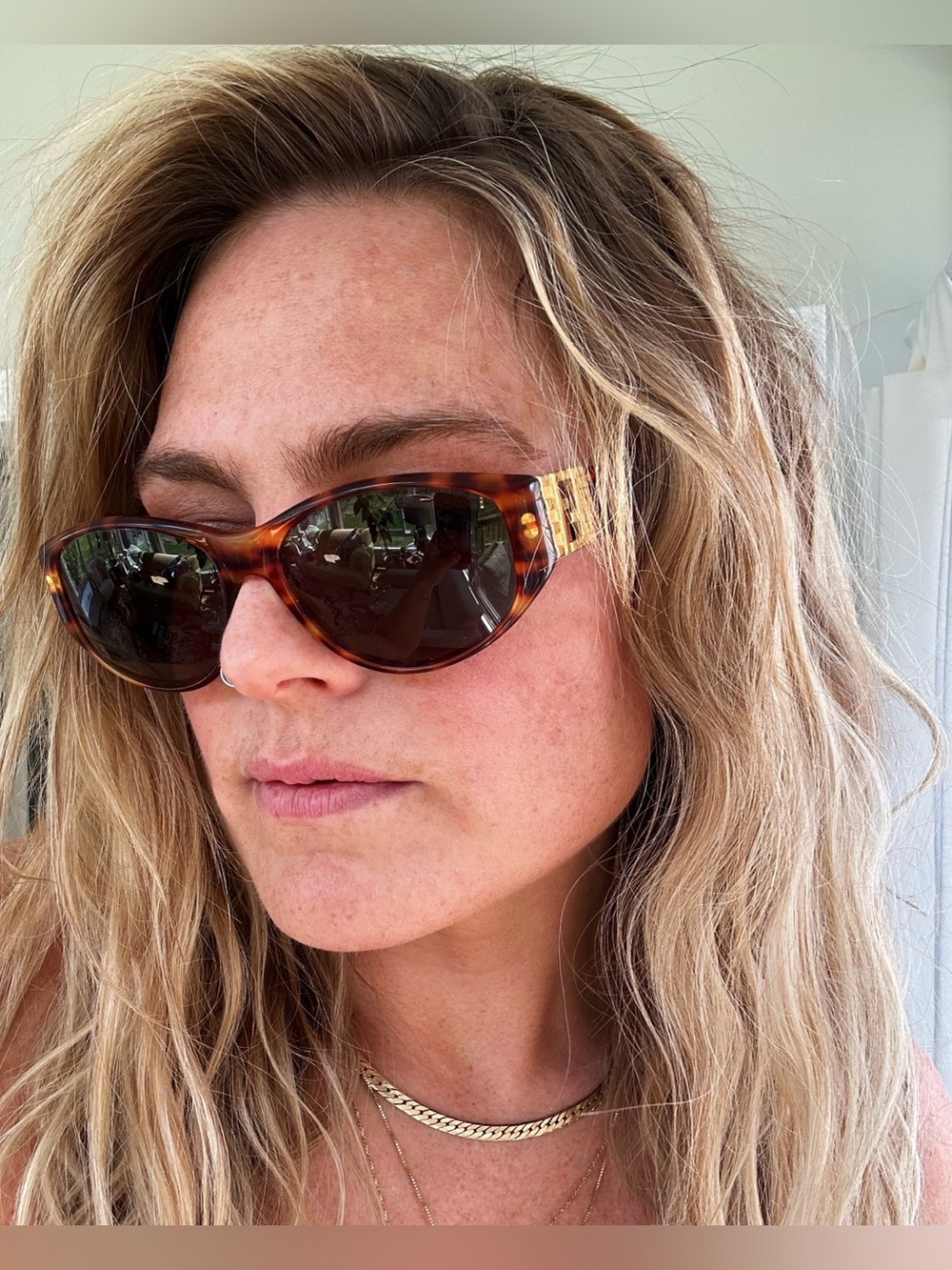 90’s VINTAGE Fendi Tortoiseshell With Gold Logo Sunglasses